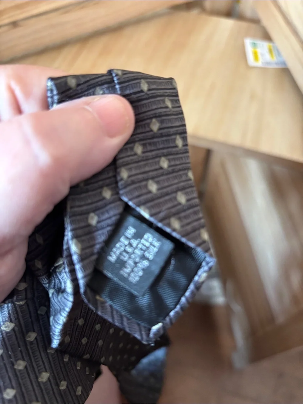 Classic Men's Van Heusen Patterned Silk Tie